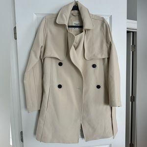 Abercrombie and fitch trench coat